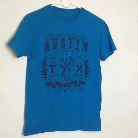 Austin Texas Graphics T-SHIRT Size Small - Picture 1 of 4